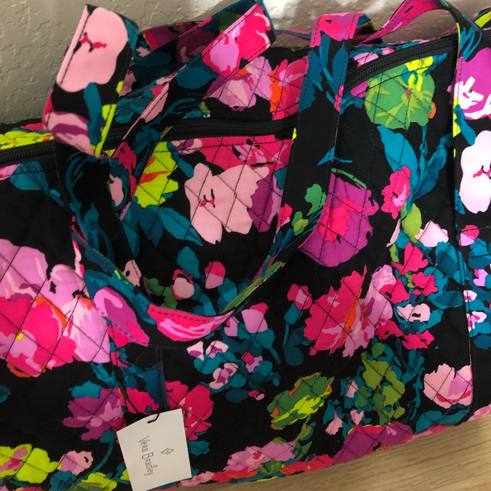 Vera Bradley Large Duffel bag - Picture 2 of 7